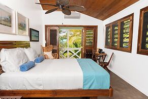 CAMP BAY LODGE