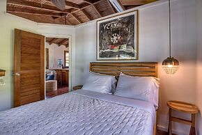 CAMP BAY LODGE