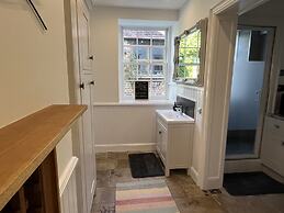 Stunning and Luxurious Manor House Holiday Home