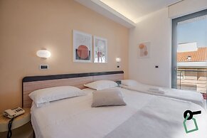 Hotiday Room Collection - Giulianova