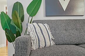 Cozy 1BR Serene Apt in Bowmanville