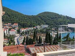 Sunny Palace Apartments