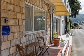 Sunny Palace Apartments