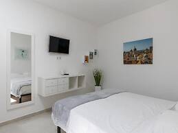 Sunny Palace Apartments