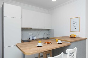 Sunny Palace Apartments