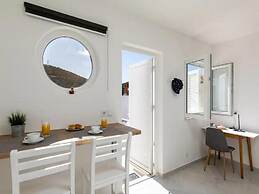 Sunny Palace Apartments