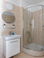 Sunny Palace Apartments