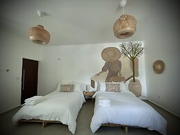 Corcega Beachfront Suites