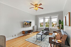 1BR Vibrant Apt in Old Irving Park