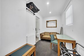 113 Hoddle