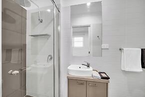 113 Hoddle