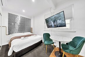 113 Hoddle