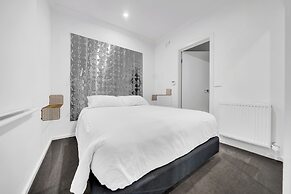 113 Hoddle