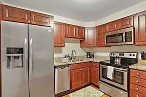 Charming & Spacious Bowmanville 1BR Apt