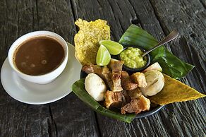 Hacienda Charrascal Coffe Farm