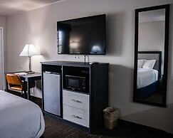 Salt Creek Lodge