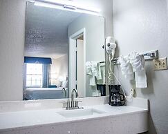 Salt Creek Lodge