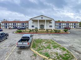 Salt Creek Lodge
