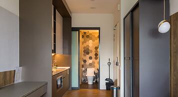 Ceylonz Suites Kuala Lumpur, Roam