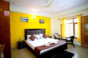Hill Songey by Dumnu Homes