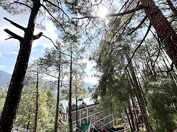 Hill Songey by Dumnu Homes