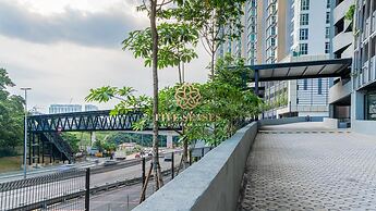 Kenwingston Avenue By Five Senses