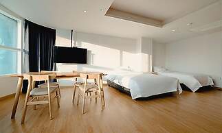 Sokcho Gallery In Stay