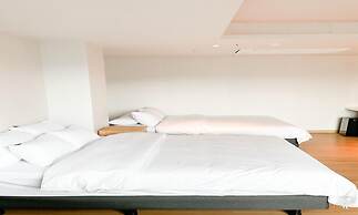 Sokcho Gallery In Stay