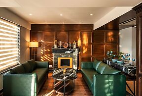 The Vintage Srinagar At Dal Lake