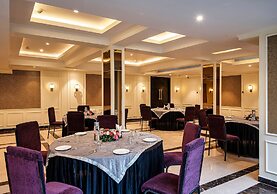 The Vintage Srinagar At Dal Lake