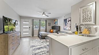Quaint Studio Close to Downtown and Domain