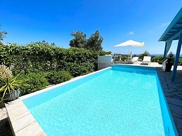 Myrtle Cottage - Charming 2 bed Cottage