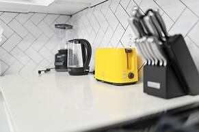 Remote Work Friendly King Beds Fast Wifi 3BR