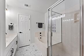 Remote Work Friendly King Beds Fast Wifi 3BR