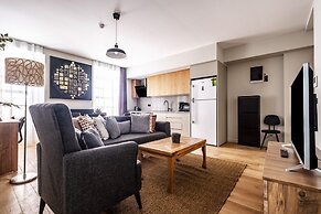 Charming Flat With Central Location in Beyoglu