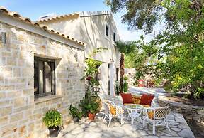 Olive Cottage - Charming 2 bed Villa With Sunsets