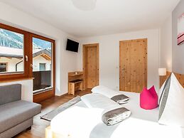 Apartment in Otztal With Balcony