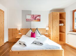 Apartment in Otztal With Balcony