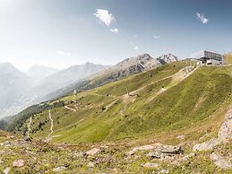 Elegant Apartment in the Heart of Solden