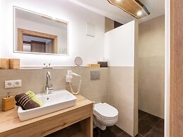 Apartment in Umhausen With Garden and Barbecue