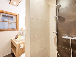 Apartment in Umhausen With Garden and Barbecue