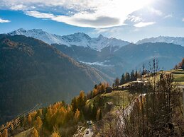 Inviting Holiday Apartment in Ladis With Balcony