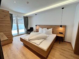 Inviting Apartment With Terrace