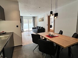 Inviting Apartment With Terrace