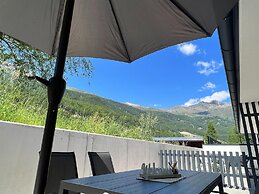 Inviting Apartment With Terrace