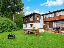 Picturesque Studio in Sibratsgfall With Garden