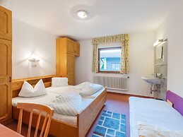 Large Farmhouse Only 8 km From Solden