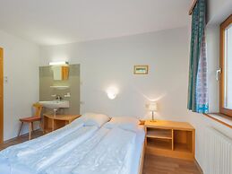 Large Farmhouse Only 8 km From Solden