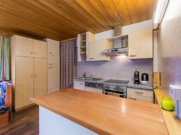 Large Farmhouse Only 8 km From Solden