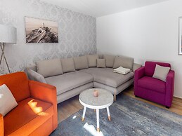 Holiday Apartment in Feld am See in Carinthia